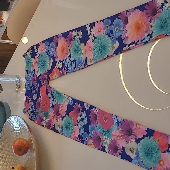 Leging..new - Picture 2 of 3